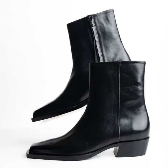 Massimo Dutti Womens Leather Boots Square toe Black US 9 EU 40 NWB 1182/250 - Picture 1 of 5